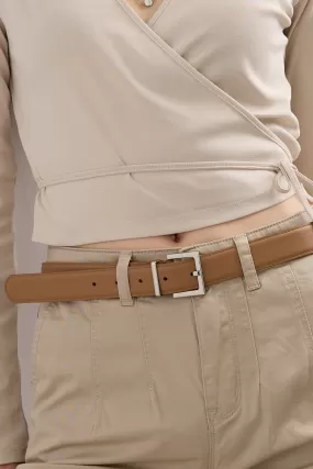 Classic belt with square buckle